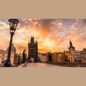 唐晓光 - 我就在这样的夜遇上你 词曲：唐晓光 演唱：陈 昕