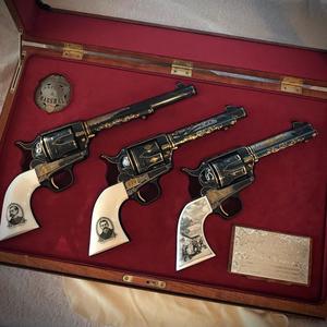 3 SHOTS (feat. YunLilo) (Explicit)