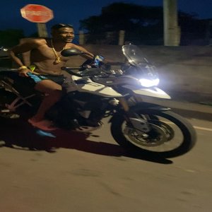 MENINO MALUQUINHO (Explicit)