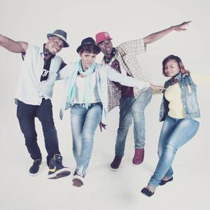 Que Du Bonheur (feat. Jow'ell Bombay, Nice T, Phoenix Max & R16)