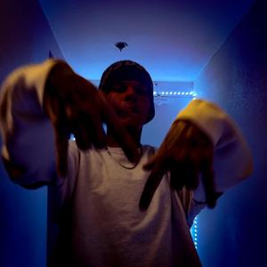 Dirty Pill (feat. CA$HOUTCOLE) (Explicit)