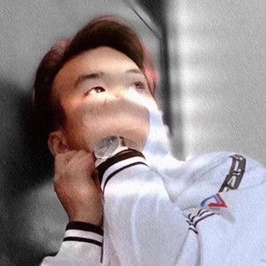 天还不亮就起床