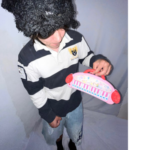 Un rato + (Explicit)