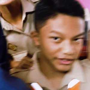 Sekolah Menengah Atas 25 (Radio Edit)