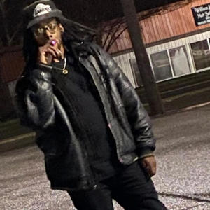 Smoke Pole (feat. Dolla Badass) (Explicit)