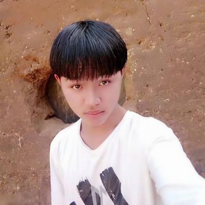 多想此刻在拥抱着你 (伴奏)