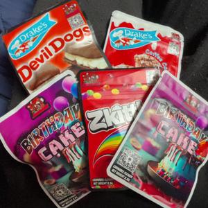 Hold It Down (Detroit Flow) (feat. CgHawkem) (Explicit)