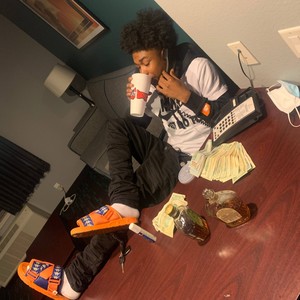 How It went(feat. Macgang Moddy) (Explicit)