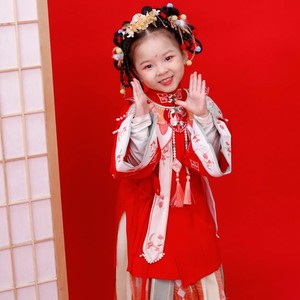 少年英雄小哪吒封面