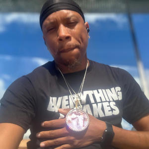 Shinning (feat. Raychu) (Explicit)