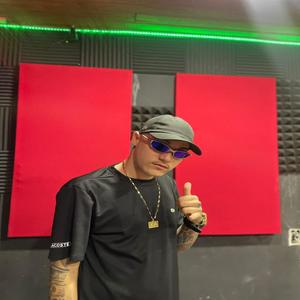 NA POP 100 ELA EMPINA O BUM BUM (Explicit)