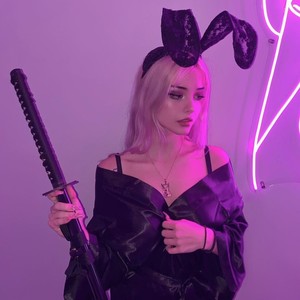 CHINATOWN(feat. Itzlxvr) (Explicit)