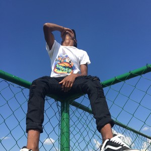 Flow Sick(Freestyle) (Explicit)