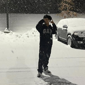 UNA BELLEZA (feat. Agusto juan diego)