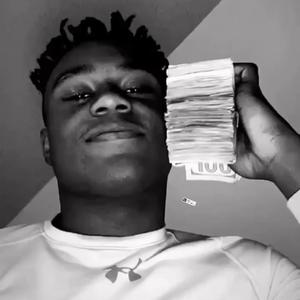 Free lil glizzy !! (feat. Lil Kari) (Explicit)