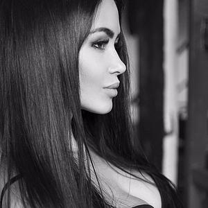 Не криви улыбку