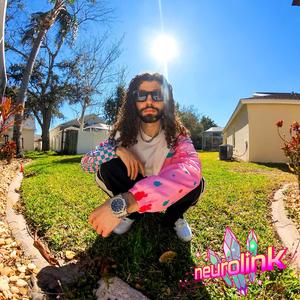 konbini (feat. neo nheechi) (Explicit)