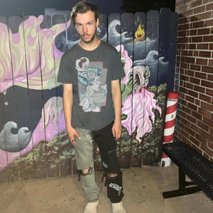 Who tf? / Clueless (Explicit)