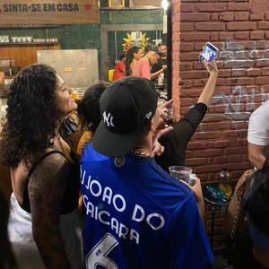 MTG VEM SENTANDO (feat. Mc Fabinho da Osk & Mc Pedrin do Engenha) (Explicit)