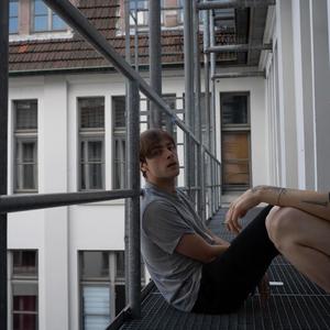 balkongedanken freestyle (feat. MISHO) (Explicit)