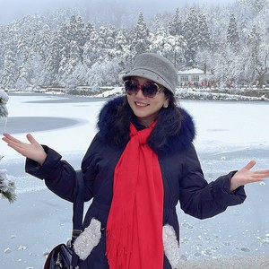 我像雪花天上来