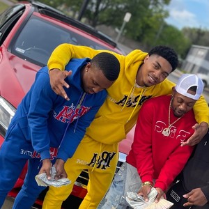 God Knows (feat. Killa Kal & Ghetto Star) (Explicit)