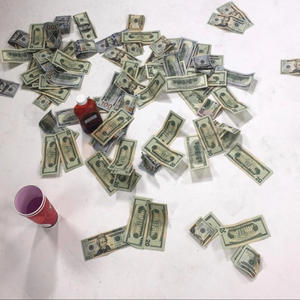 Spray At The Crowd (feat. drummysrevenge) (Explicit)