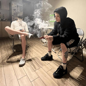 Sigo generando (feat. Oneshot) (Explicit)