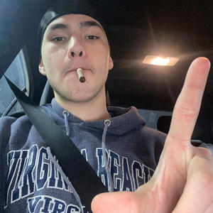 Sliding for real (feat. Yung Luke) (Explicit)