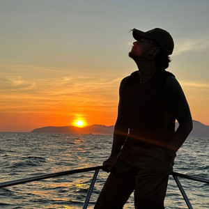 บอกว่ารักให้เธอได้ยิน