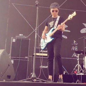 昏头昏脑的一天