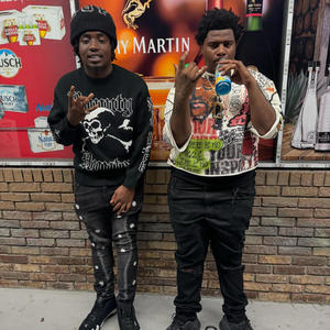 Trapaholic (feat. Biggkutt8) (Explicit)