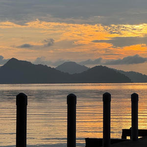 Into Pieces (feat. Tflowbusta) (Explicit)