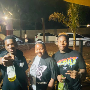 Weekend (feat. Lake Beast & Dederiser)