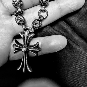 Respect feat. Shuu (Christian & Satanist Remix)