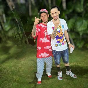 Bebida, Hookah Y Cuero (feat. King Lora) (Explicit)