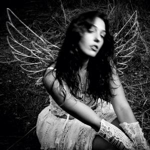 Strella Fugazz (feat. Wonkaflako)