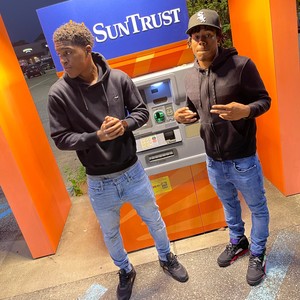 Switch Up (Explicit)