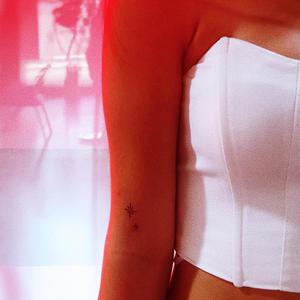 ONE TRUTH TWO LIES (feat. Ryisfly) (Explicit)