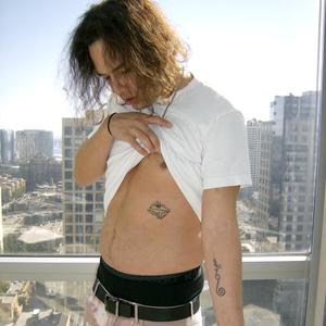 You Deserve It (feat. Kinnon) (Explicit)