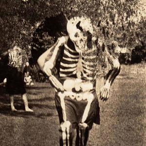 just like me(feat. gloomscott) (Explicit)