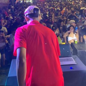 FUMADÃO DE BASEADO (feat. DJ LP DO PC)