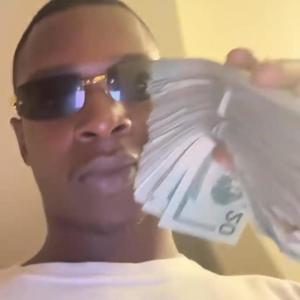 Gas Baggz (Explicit)
