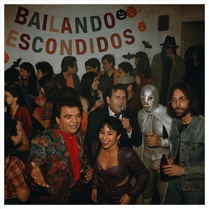 Bailando Escondidos