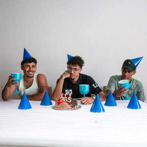 UM MANO AQUISITIVO (Explicit)