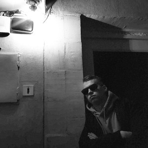 в голове (Explicit)