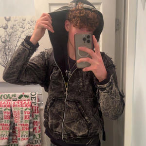 WARH3AD (feat. trendxxetta) (Explicit)