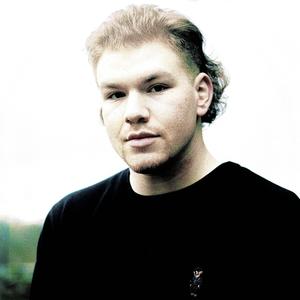 I'm Everybody (Explicit)