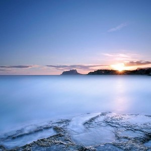 漂浮不定 (伴奏)