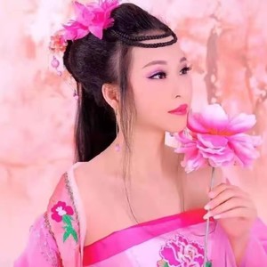 此情一直在心间